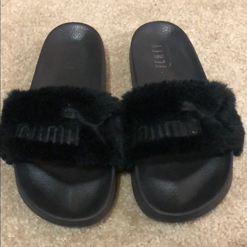 Fenty fur slides